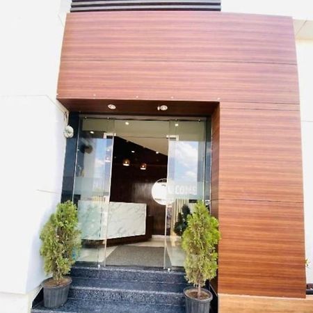 Hotel Shree Sai Shirdi Ngoại thất bức ảnh