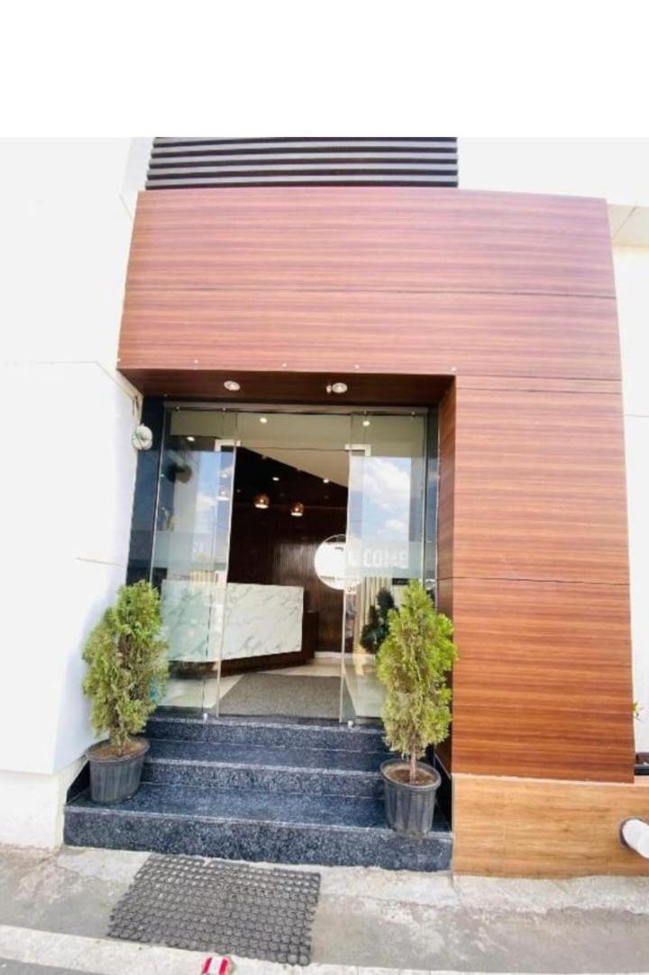 Hotel Shree Sai Shirdi Ngoại thất bức ảnh